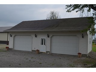 Property photo 7 - REAL ESTATE AUCTION - Ranch Home on 5.82 Acres in Allen County